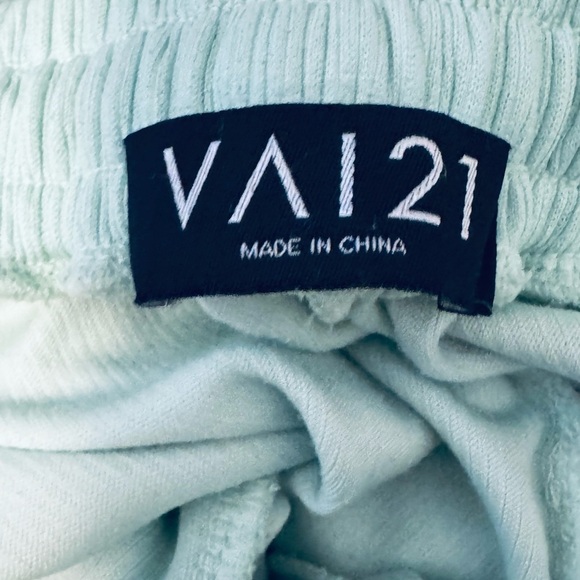 Mint Green Women's Hoodie and Joggers Set - Picture 14 of 17